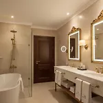 Hotel apartamentowy Alaia Legacy